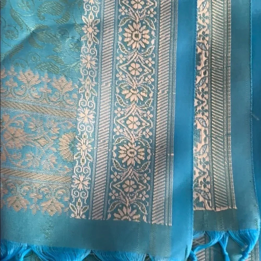 Indian silk scarves. Different colors.